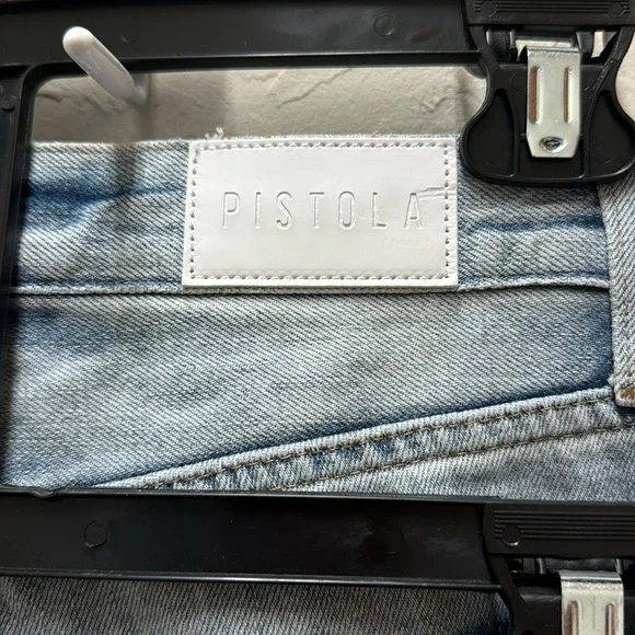 Pistola Distressed Jeans - Picture 4 of 7